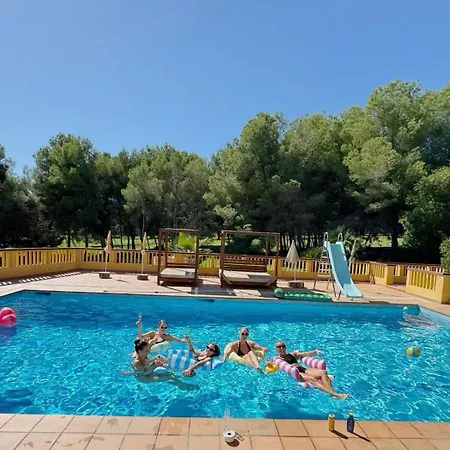 Вилла Golf Sitges *