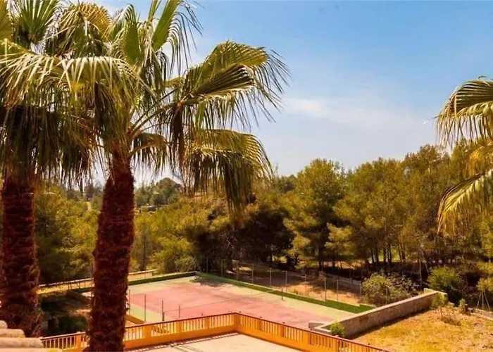 Golf Sitges * Виланова-и-ла-Желтру